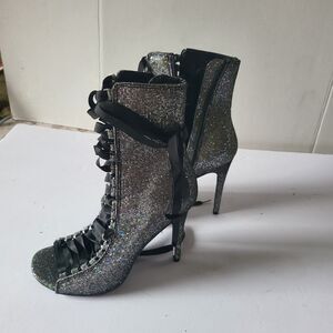 Steve Madden Sparkly Lace up Heeled Boots Size 8.5M Fever